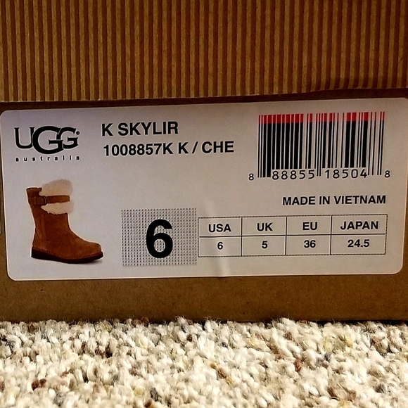 K Skylir UGG Australia *sheepskin cleaner included - Picture 8 of 11